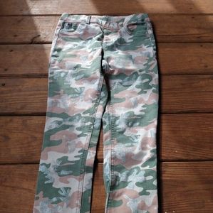 Jordache little girls camouflage jean s size 10-12